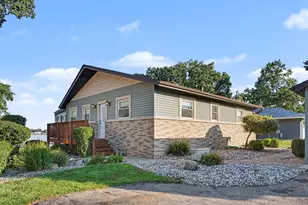 2915 Woodhams Ave, Portage, MI 49002 - Photo 4