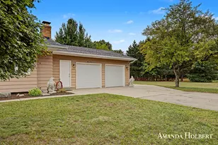4635 12 Mile Rd NE, Rockford, MI 49341 - Photo 42