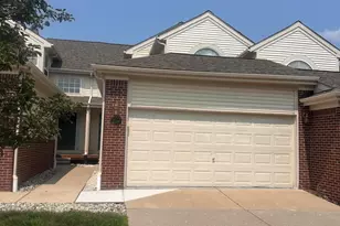 2514 Boulder Ln, Auburn Hills, MI 48326 - Photo 2