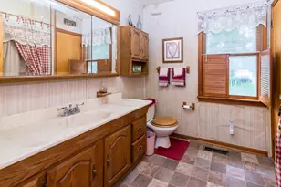 11256 Algonquin Dr, Pinckney, MI 48169 - Photo 24
