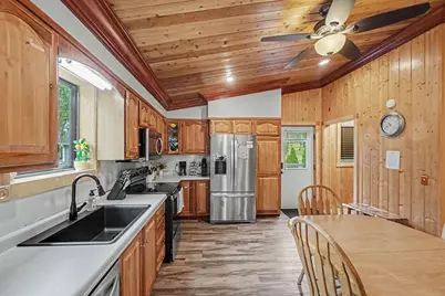 8215 S Island View Drive, Newaygo, MI 49337 - Photo 14