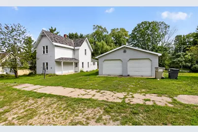 209 Underwood Avenue, Leroy, MI 49655 - Photo 4