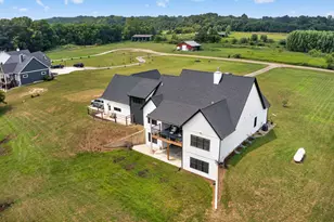 14275 Deer Path, Buchanan, MI 49107 - Photo 4