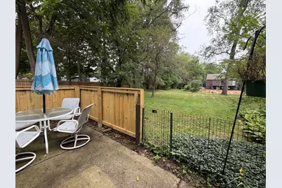 135 Balmoral Court, Kalamazoo, MI 49006 - Photo 18