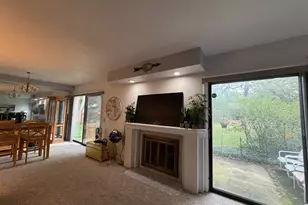 135 Balmoral Ct, Kalamazoo, MI 49006 - Photo 8