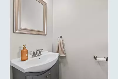2104 Sherwood Avenue, Holland, MI 49423 - Photo 14