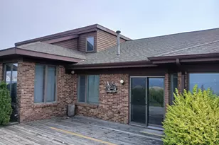 150 Harbor Dr, Ludington, MI 49431 - Photo 22