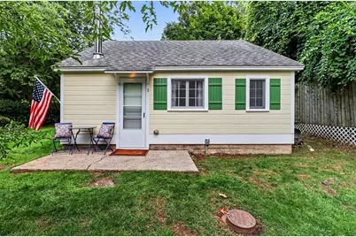 995 N Lakeshore Drive, Ludington, MI 49431 - Photo 6