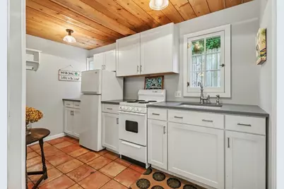 995 N Lakeshore Drive, Ludington, MI 49431 - Photo 14
