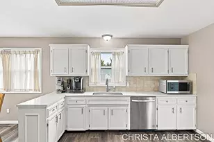 525 137th Ave, Wayland, MI 49348 - Photo 14