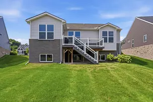 30137 Turtle Creek Cir, New Hudson, MI 48165 - Photo 24
