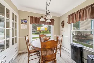 521 E Chapin St, Cadillac, MI 49601 - Photo 16