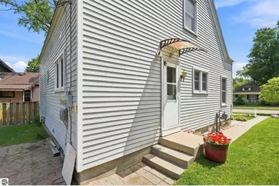 521 E Chapin Street, Cadillac, MI 49601 - Photo 38