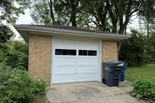 157 Elvern Dr, Coloma, MI 49038 - Photo 6