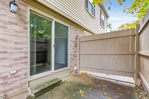 3034 Forest Creek Ct, Ann Arbor, MI 48108 - Photo 4