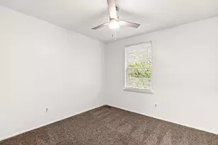3034 Forest Creek Ct, Ann Arbor, MI 48108 - Photo 18