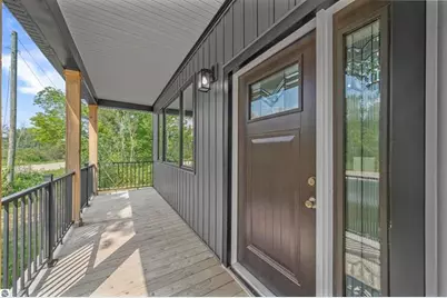 1713 Vanderlip Road, Traverse City, MI 49686 - Photo 4