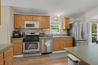 427 E Division Street, Dowagiac, MI 49047 - Photo 8