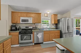 427 E Division St, Dowagiac, MI 49047 - Photo 8