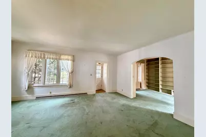 311 N James Street, Ludington, MI 49431 - Photo 6