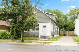 1106 Alpine Ave NW, Grand Rapids, MI 49504 - Photo 1