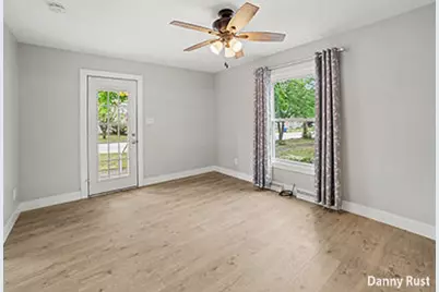 213 E 2nd Street, Scottville, MI 49454 - Photo 10