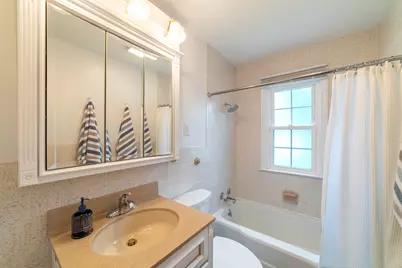 1214 Mohawk Lane, Saint Joseph, MI 49085 - Photo 14