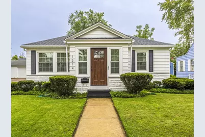 1214 Mohawk Lane, Saint Joseph, MI 49085 - Photo 1
