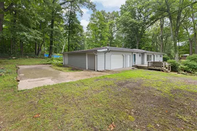 4396 Holloway, Adrian, MI 49221 - Photo 4