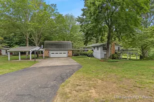 2665 Sharon Ave, Holland, MI 49424 - Photo 1