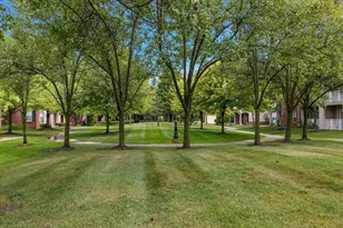 47855 Cardiff Ave, Canton, MI 48188 - Photo 36