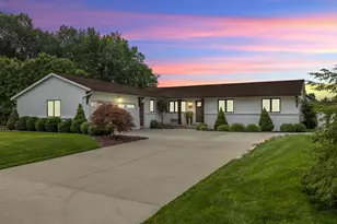 4074 Imperial Dr NW, Grand Rapids, MI 49534 - Photo 2