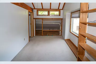 4315 Hipps Hollow Road, Eau Claire, MI 49111 - Photo 16