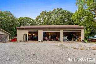 13727 Cleveland St, Nunica, MI 49448 - Photo 4
