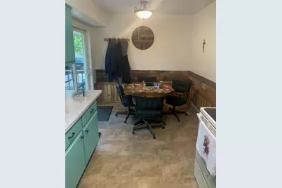 447 Riverside Drive, Watervliet, MI 49098 - Photo 6