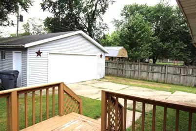 447 Riverside Drive, Watervliet, MI 49098 - Photo 12