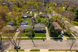 350 Hollywood Dr, Saline, MI 48176 - Photo 48