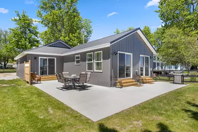 2751 Russell Drive, Wayland, MI 49348 - Photo 2