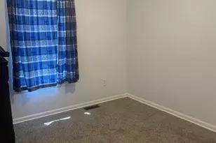 20790 Briarwood St, Brownstown, MI 48183 - Photo 8