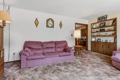7917 Birchwood Avenue, Jenison, MI 49428 - Photo 8