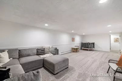 4930 Poinsettia Avenue SE, Kentwood, MI 49508 - Photo 32
