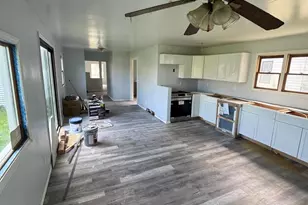 327 N Robinson St, Schoolcraft, MI 49087 - Photo 10
