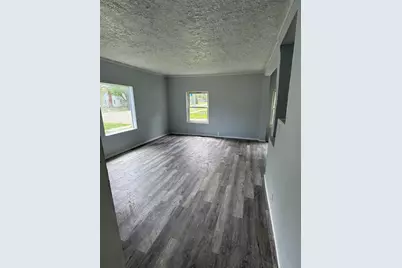 327 N Robinson Street, Schoolcraft, MI 49087 - Photo 6