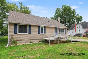 74 N Park St NE, Cedar Springs, MI 49319 - Photo 2