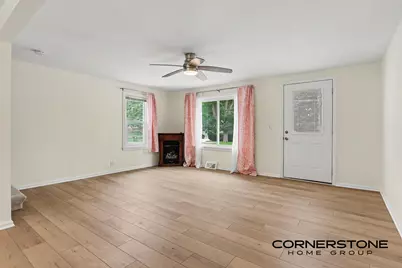 74 N Park Street NE, Cedar Springs, MI 49319 - Photo 4