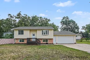 3942 Hall Rd, Muskegon, MI 49442 - Photo 2