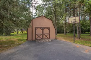12575 Greentree Trail, South Lyon, MI 48178 - Photo 10
