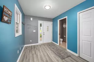 10881 Hoffman Rd, Three Rivers, MI 49093 - Photo 4