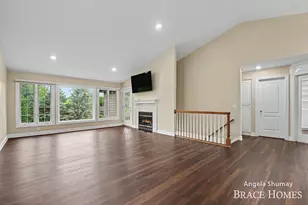 4942 N Quail Crest Dr SE, Grand Rapids, MI 49546 - Photo 6