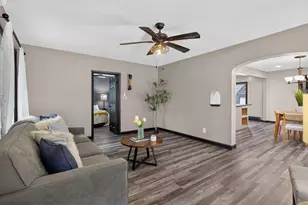 5006 S Jackson Rd, Jackson, MI 49201 - Photo 6